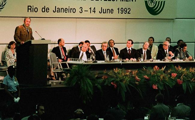 Fidel pronuncia su histórico discurso en la Conferencia de Naciones Unidas sobre el Medio Ambiente y el Desarrollo, en Río de Janeiro, Brasil